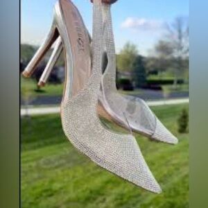 Rouge,Helium Gold Stiletto Heels, Slip-On Comfort, Rhinestone Bling, EUC, Size 6